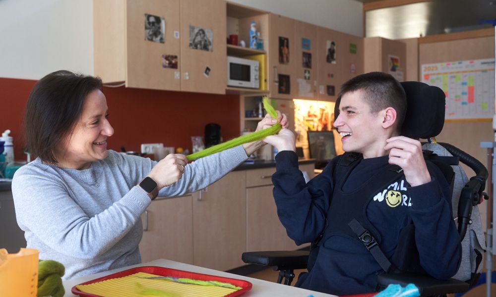 Helfende Haende gGmbH Reichenaustr. 2 Wohnen Foerderstaette Therapie 1